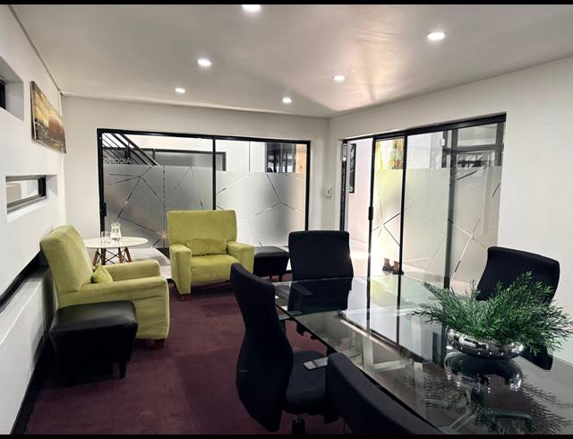 37M² SERVICED OFFICE TO LET IN BARBEQUE DOWNS